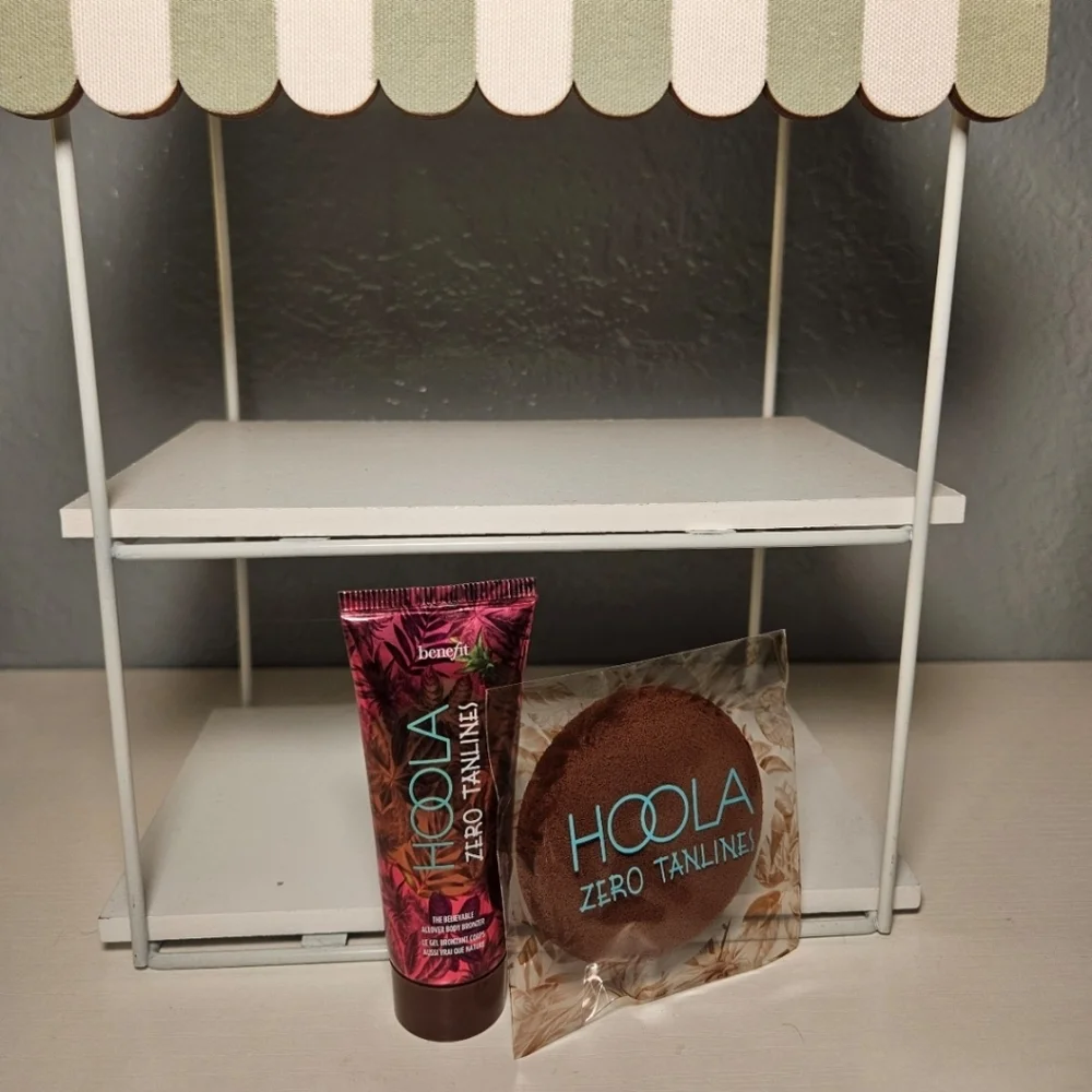 Benefit Hoola Zero Tanlines Bronzer & Sponge